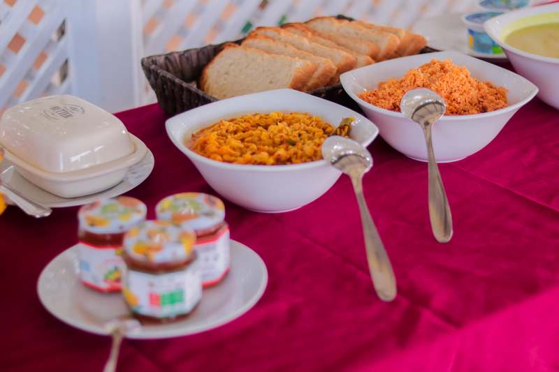 Dining image 19