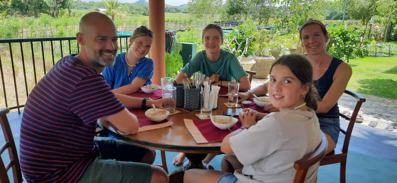 Dining image 21